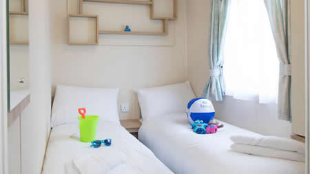 premier 4 twin bedroom